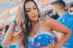 Mulheres capricham na produção do Abadá