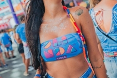 Mulheres capricham na produção do Abadá