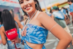 Mulheres capricham na produção do Abadá