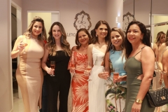 Michelly Lima, Leticia Sarabia, Jane Monta, Patricia Chagas, Karine Mota e Karla Mota