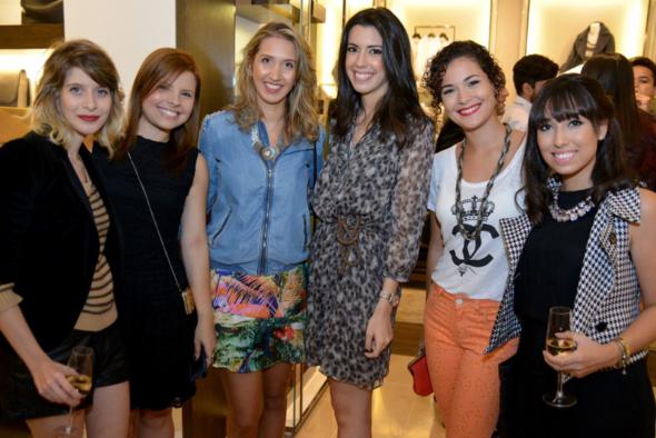 louise_vaz_priscila_luna_catherine_vascon_camila_coutinho_cacau_maciel_laurinha_marinho_590x394