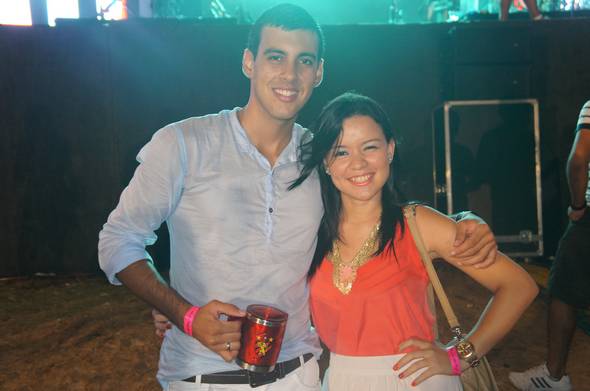 Henniell Sales e Bianca Moura