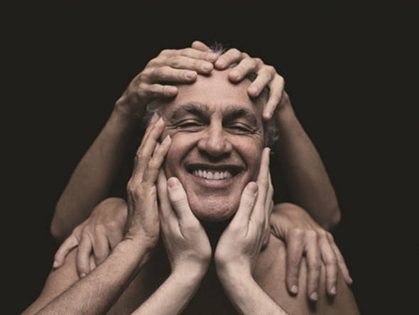 Caetano Veloso em Abraçaço - Foto: Divulgação do artista
