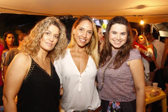 Bianca Linck, Adriana Lima e Caroline Wey. Crédito: Innovo / Divulgação