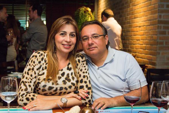 Álvaro Costa, da Rio Ave, e a esposa Adriana. Crédito: Juliane Kehrle / Divulgação