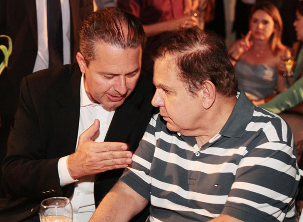 Eduardo bate-papo com o colunista João Alberto - Crédito: Nando Chiappetta/DP/D.A Press