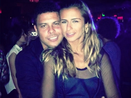 Ronaldo Fenômeno e a DJ Paula Morais - Crédito: Reprodução do Instagram