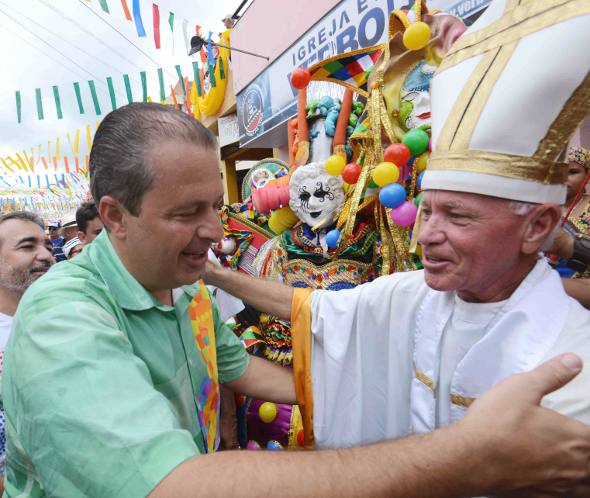 Eduardo Campos e o "Papa"/ Crédito Raul Buarque