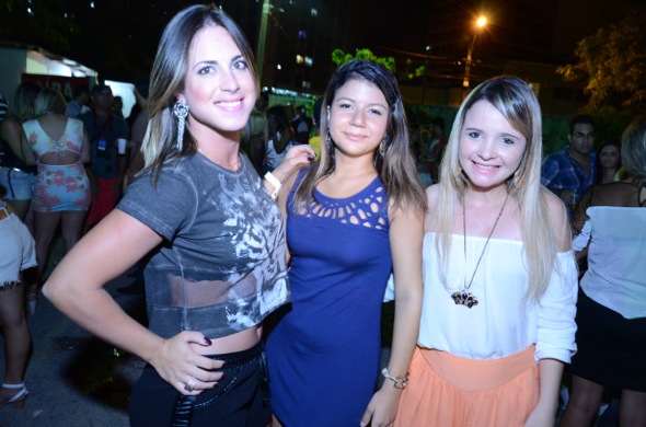 Yve Catarina, Tuany Batista e Wythila Cunha. Crédito: Ricardo Moreira/ Divulgação