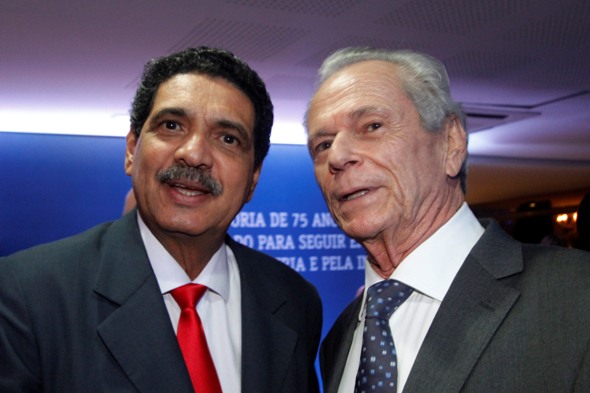 João Paulo (esquerda) e Ricardo Essinger - Crédito: Ricardo Fernandes/DP/D.A Press