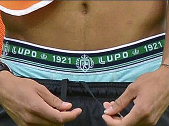 Cueca de Neymar em treino da seleção brasileira/Divulgação