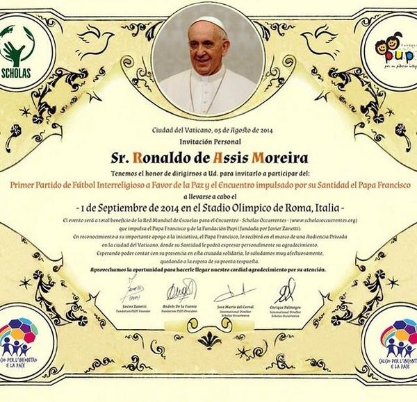 Ronaldinho postou no seu Twitter convite enviado pelo Papa Francisco. Crédito: Reprodução Twitter