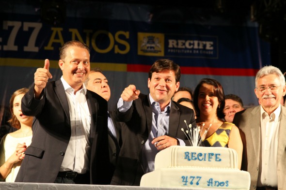 Eduardo Campos e Geraldo Julio - Crédito: Paulo Paiva/DP/D.A Press