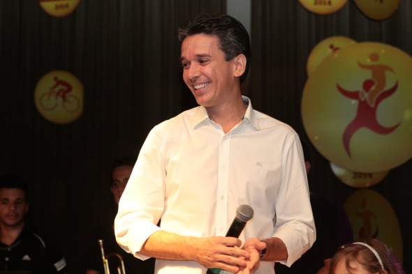 Felipe Carreras tem agenda em Brasília