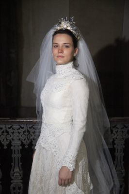 Açucena vestida de noiva em Cordel do Fogo Encantado. Crédito: Globo / Divulgação 