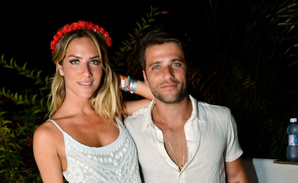 Bruno Gagliasso e Giovanna Ewbank no Réveillon da Pousada Zé Maria, em Fernando de Noronha. Crédito: Keila Castro/Divulgação
