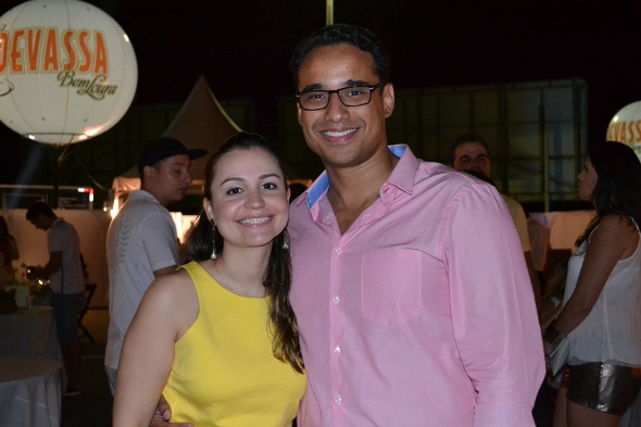 Rivando Campina e Carol Pimentel