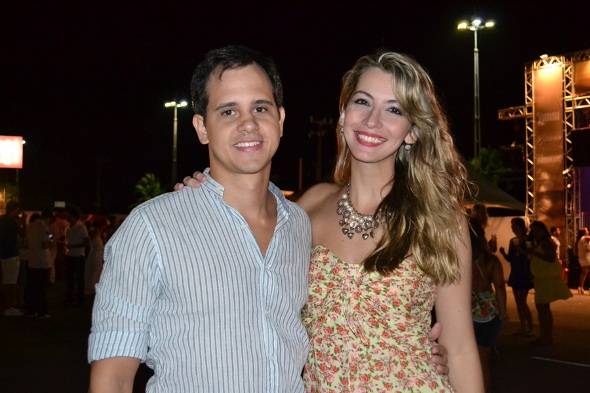 Ulysses Pernambucano e Priscila Leão
