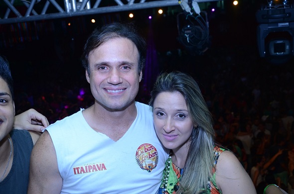 Waldemar e Dayanna Ximenez - Crédito: Ricardo Moreira/Divulgação