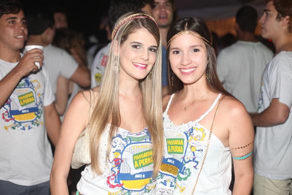 Amanda Almeida e Lorena Carneiro. Crédito: Vinicius Ramos / Divulgação