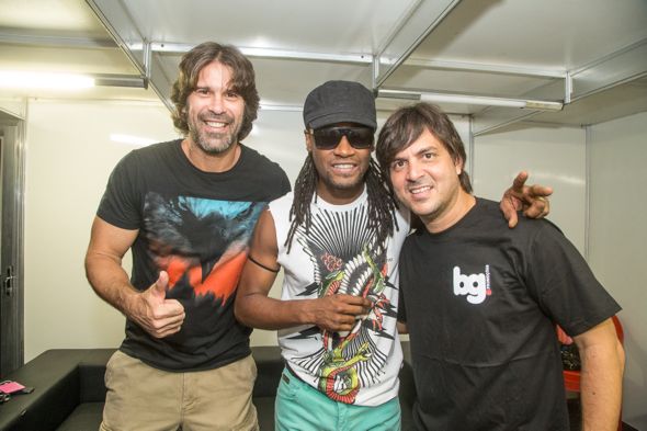 Andé Gimk, Toni Garrido e Bruno Rêgo. Crédito: Humberto Reis / Divulgação