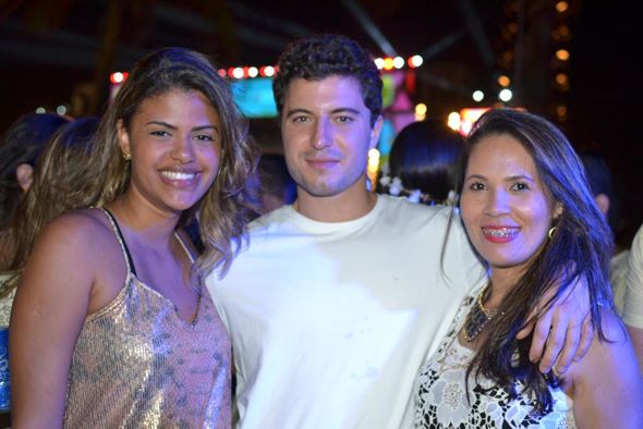 Mickaella Magalhães, Lyes Benbousta e Reg