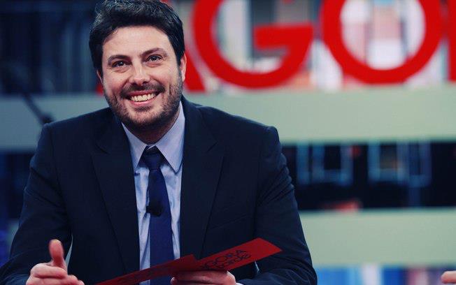 Danilo Gentili começa a se explicar para a justiça nesta quarta-feira. Créditos: Reprodução Facebook oficial do apresentador.