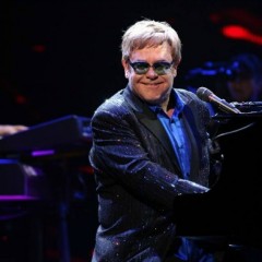 Elton John quer gravar parceria com Beyoncé
