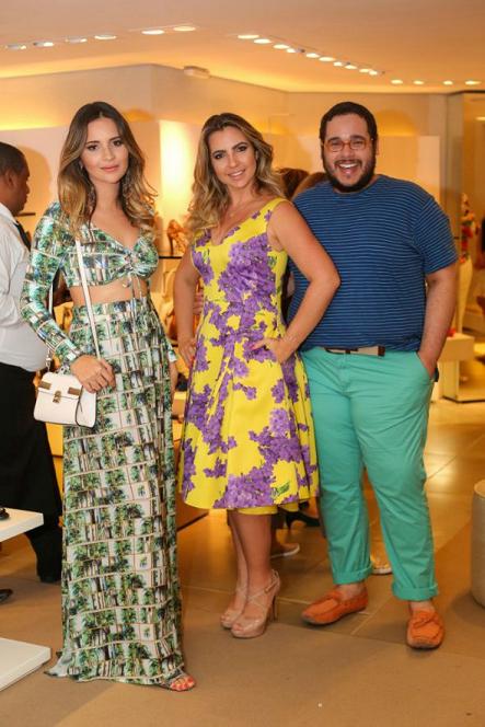 Rebeka Guerra, Paula Accioly e Estevão Soares - Crédito: Paloma Amorim/Divulgação