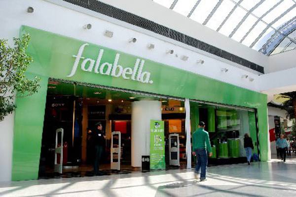 Falabella tem várias lojas em Santiago