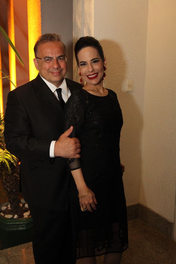 Waldir Bitú e Ana Paula Cascão. Crédito: Nando Chiappetta