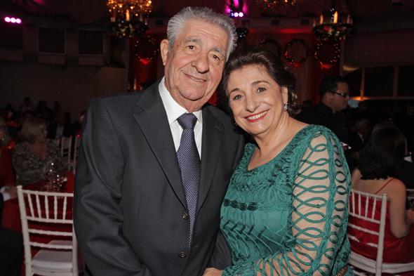 provedor Alberto Ferreira da Costa com sua esposa Carmem Ferreira da Costa. Créditos: Roberto Ramos/DP/D.A Press
