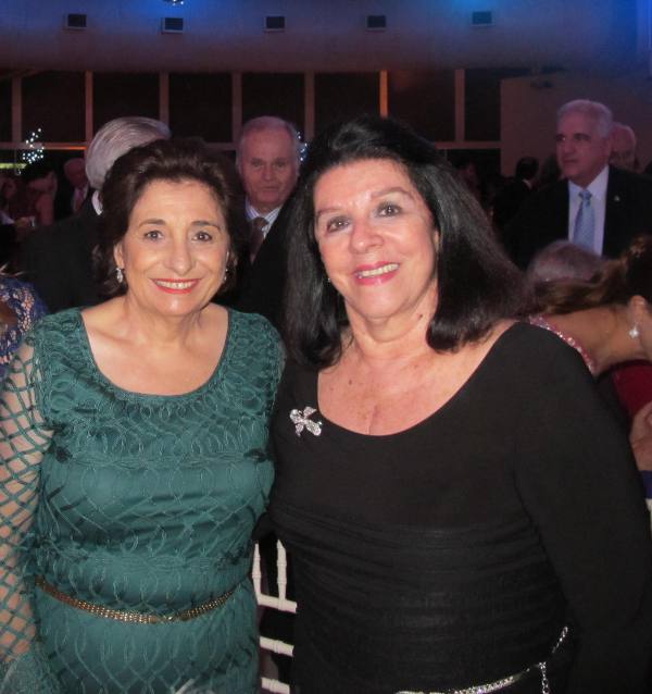 Carmem Ferreira da Costa e Celinha Batista