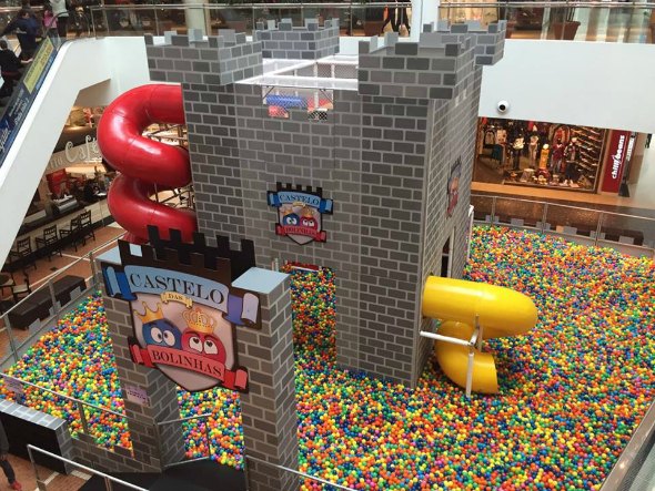 Castelo das Bolinhas Créditos: Reprodução facebook oficial da atração