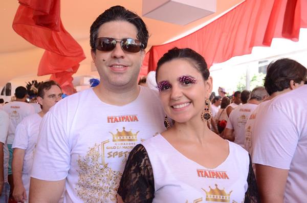 Marcundes Barbosa e Júlia Franca - Crédito: Roberta Pontual/Comunnik/Divulgação