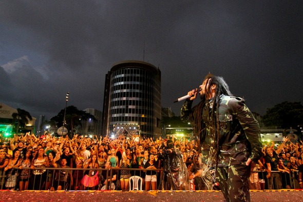 O Rappa também fez show no Carnaval do Recife este ano - Crédito: Allan Torres/PCR/Divulgação
