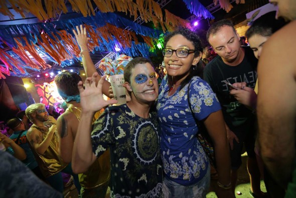 Antonio José e Carol Mota. Crédito: Celo Silva/Divulgação