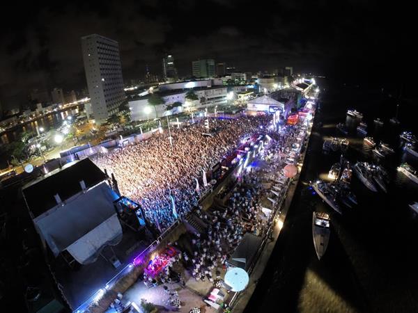 Parador ficou lotado para Ivete Crédito: Luiz Fabiano/Comunnik/Divulgação