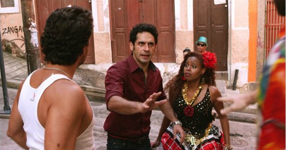 Cena de "Apaixonados - O Filme". Crédito: Reprodução/adorocinema.com