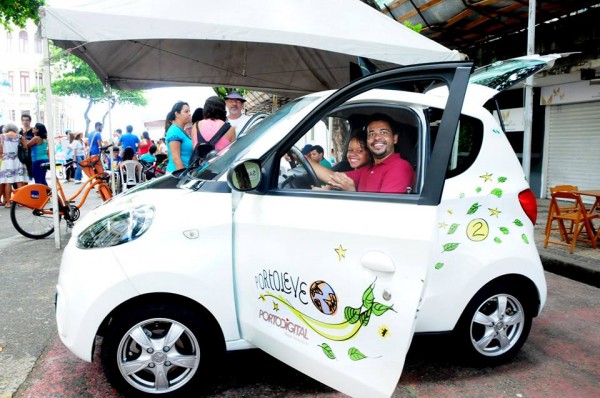 O Porto Leve é composto de carros elétricos - Crédito: Reprodução/Facebook