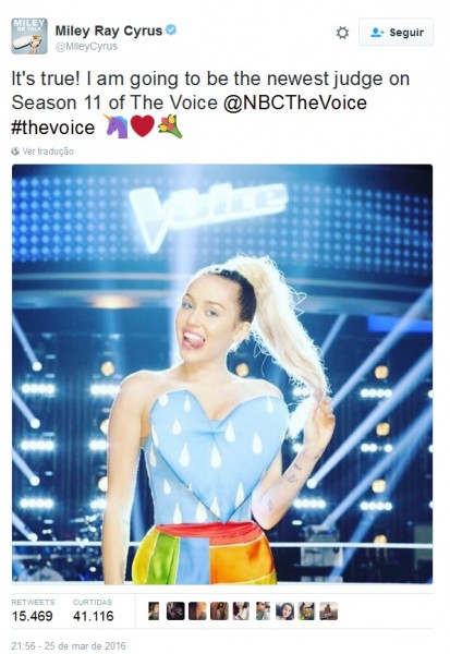 Miley também confirmou em seu Twitter "É verdade! Eu sou a nova jurada do The Voice" - Crédito: Reprodução/Twitter