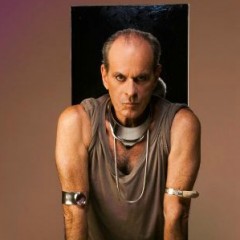Ney Matogrosso volta ao Recife para show no Teatro Guararapes