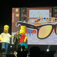 Estrelas do rock e Simpsons inspiram nova coleção de acessórios