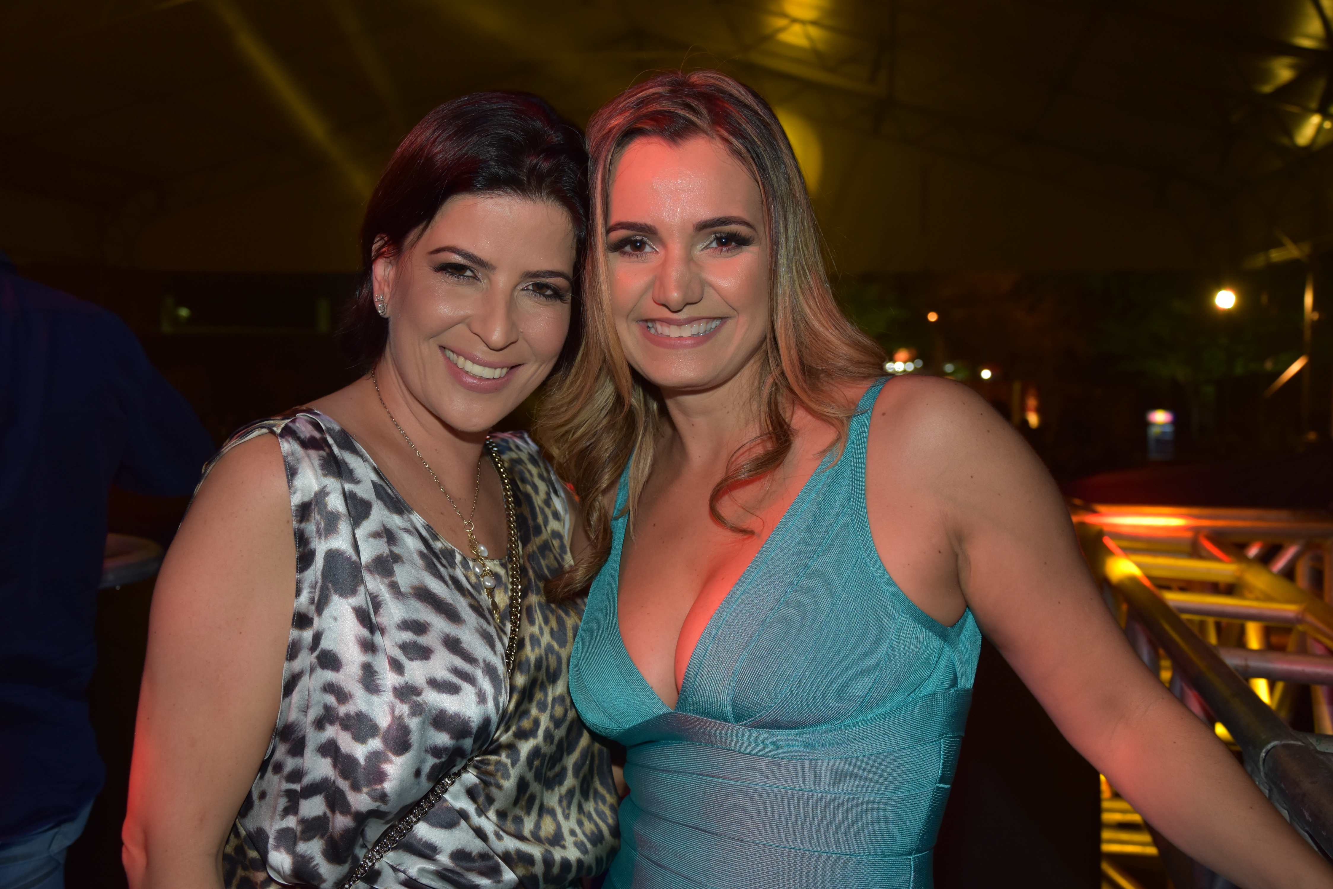Carla Bensoussan e Ju Cavalcanti. Crédito: Camila Neves / DIvulgação