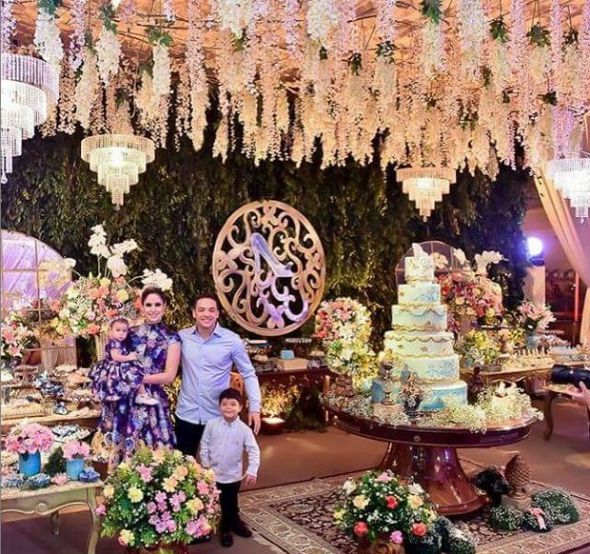 Uma das convidadas foi responsável pelo cerimonial da festa da filha de Wesley Safadão - Crédito: Reprodução/Instagram