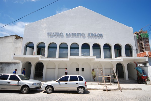 O Teatro já passou por várias reformas - Crédito: Julio Jacobina/DP/D. A Press.