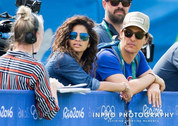 Camila Alves e Matthew McConaughey - Crédito: Reprodução/Twitter