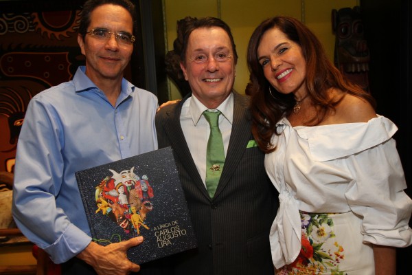 Maurício Rands, Carlos Augusto Lira e Patricia Rands - Crédito: Roberto Ramos/DP 