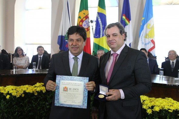 Alberto Ferreira Costa Filho e o Ministro Mendonça Filho. Credito: Julio Jacobina/DP 