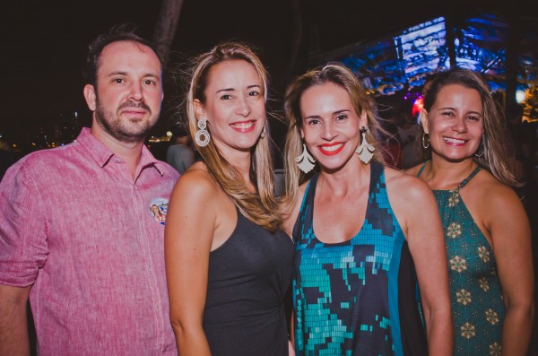 André Valença, Juliana de Roldão, Isabella de Roldão e Renata Mafra - Crédito: Thiago Britto/Divulgação